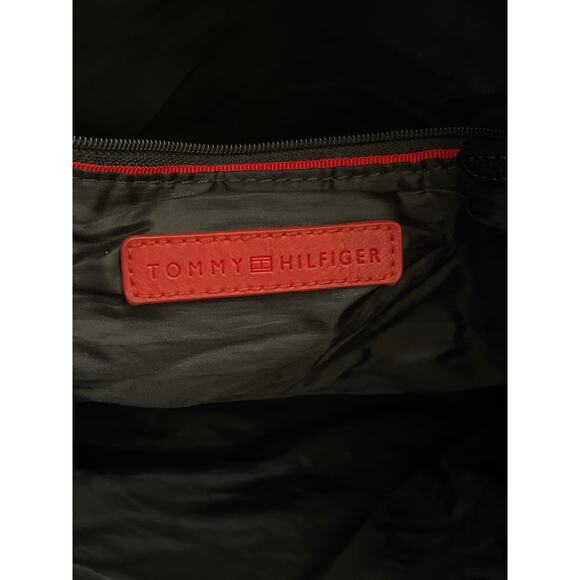 Tommy Hilfiger Black Large Pouch Shoulder Bag Hobo - Picture 4 of 8